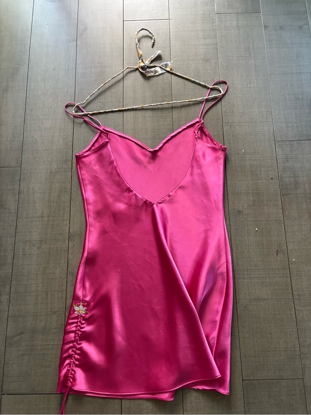 π¦2/$40π¦La Senza Y2K Glossy Satin Chemise Slip Dress - Picture 4 of 4